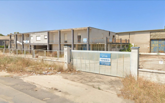 Capannone con palazzo uffici Targia – Siracusa
