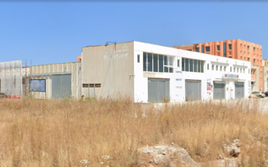 Capannone con soppalco per uso uffici Targia – Siracusa